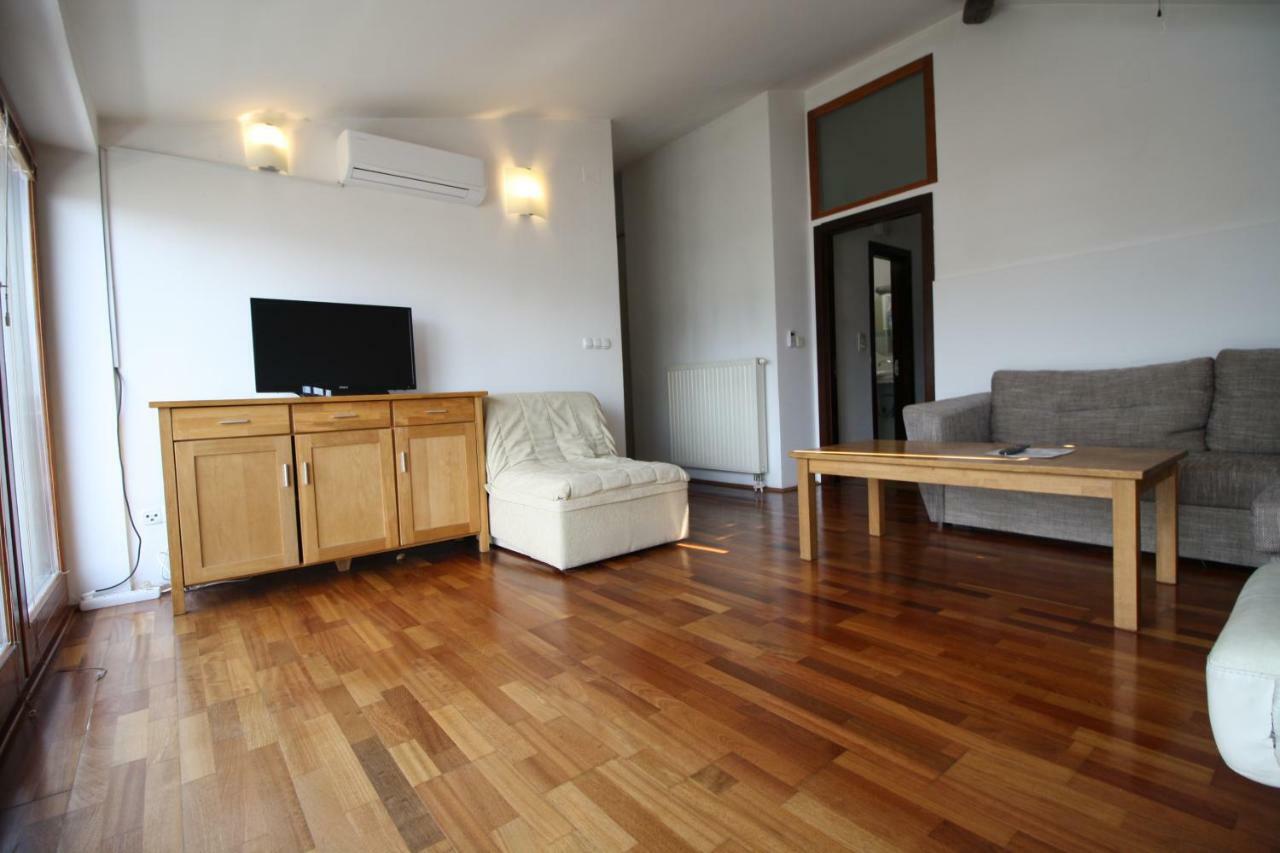 Beautiful View Of Sarajevo Center Apartment Bagian luar foto